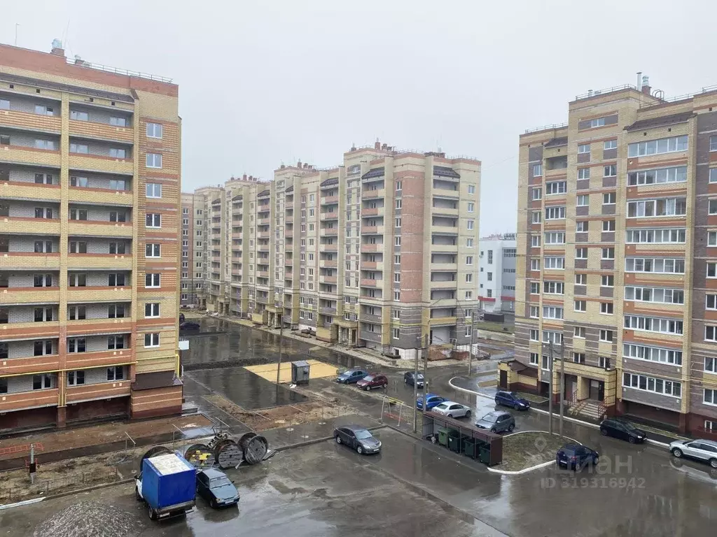 2-к кв. Марий Эл, Йошкар-Ола ул. Марка Евтюхина, 8 (60.0 м) - Фото 0