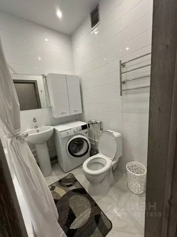 1-к кв. Татарстан, Казань ул. Сабан, 5Б (43.0 м) - Фото 1