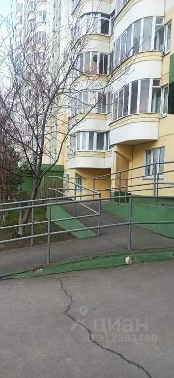 2-к кв. Курская область, Курск просп. Вячеслава Клыкова, 35 (60.0 м) - Фото 0