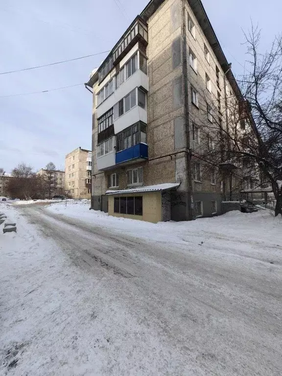 Помещение свободного назначения в Свердловская область, Верхняя Пышма ... - Фото 1