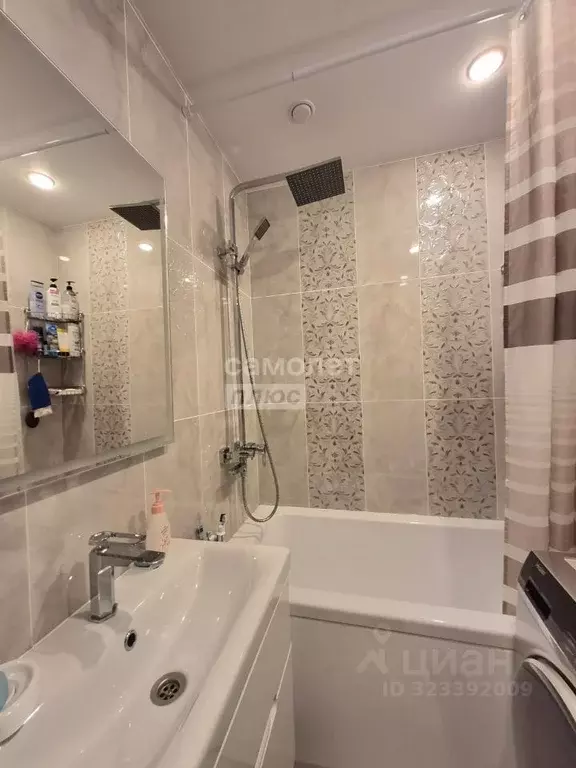 3-к кв. Нижегородская область, Нижний Новгород ул. Сергея Акимова, 53 ... - Фото 1