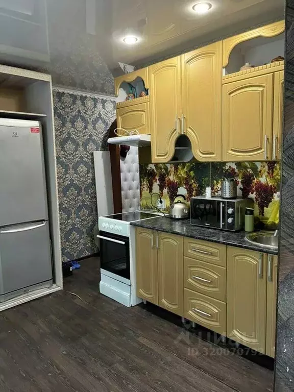 1-к кв. Хакасия, Абакан ул. Щетинкина, 76 (40.0 м) - Фото 0