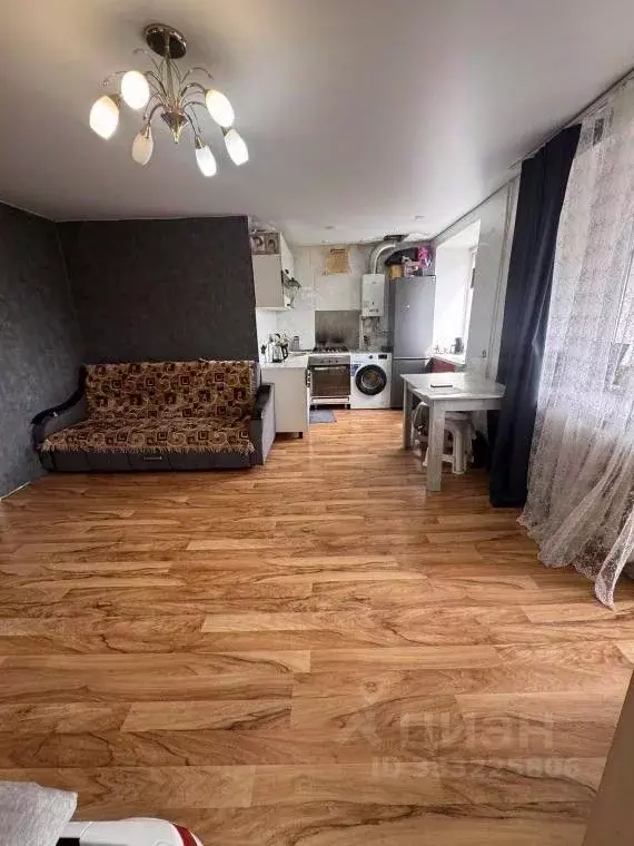 2-к кв. Татарстан, Зеленодольск ул. Космонавтов, 5 (41.7 м) - Фото 1