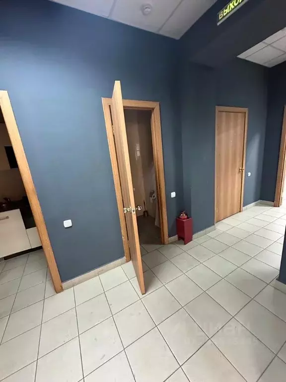 Офис в Красноярский край, Красноярск Зеленая Роща мкр, ул. Воронова, ... - Фото 2