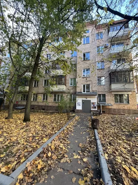 3-к кв. Москва ул. Кашенкин Луг, 5 (50.8 м) - Фото 0