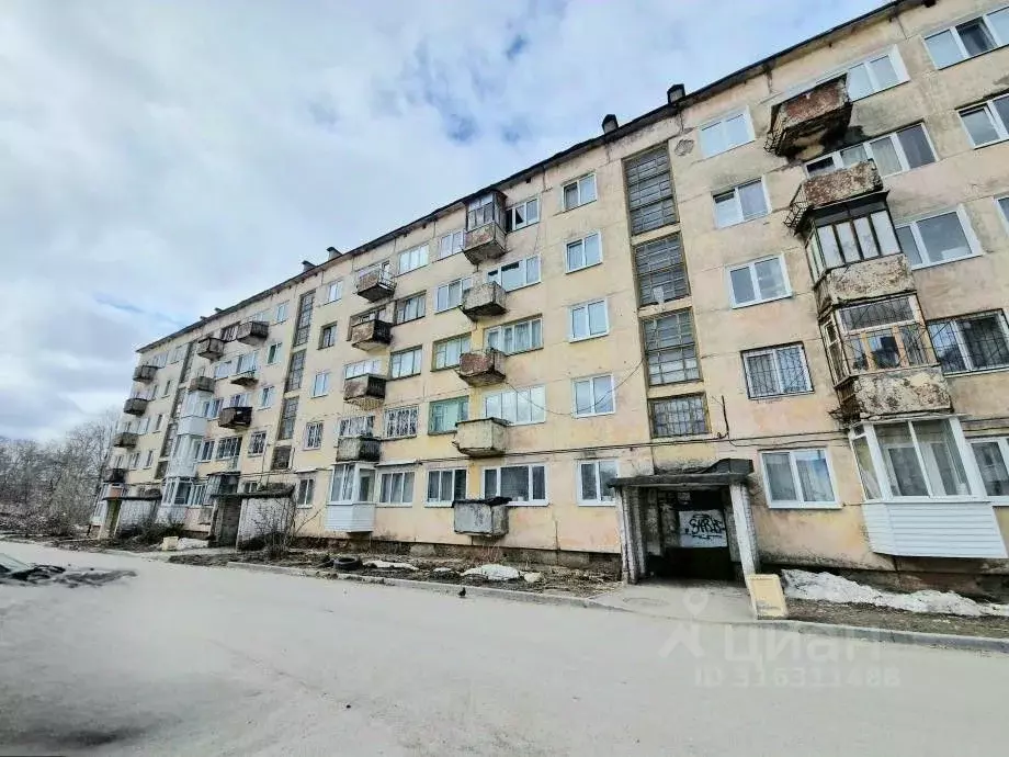 2-к кв. Пермский край, Березники Юбилейная ул., 26 (40.3 м) - Фото 0
