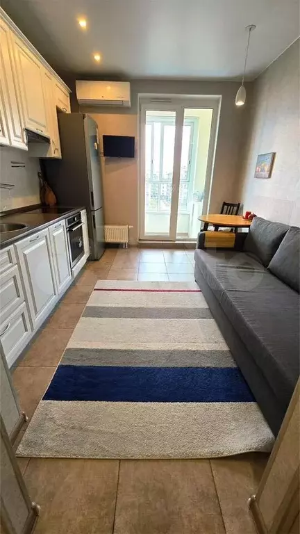 1-к. квартира, 40 м, 6/7 эт. - Фото 1