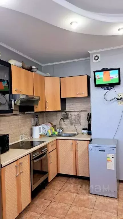 2-к кв. Московская область, Лобня Кольцевая ул., 1В (60.0 м) - Фото 1