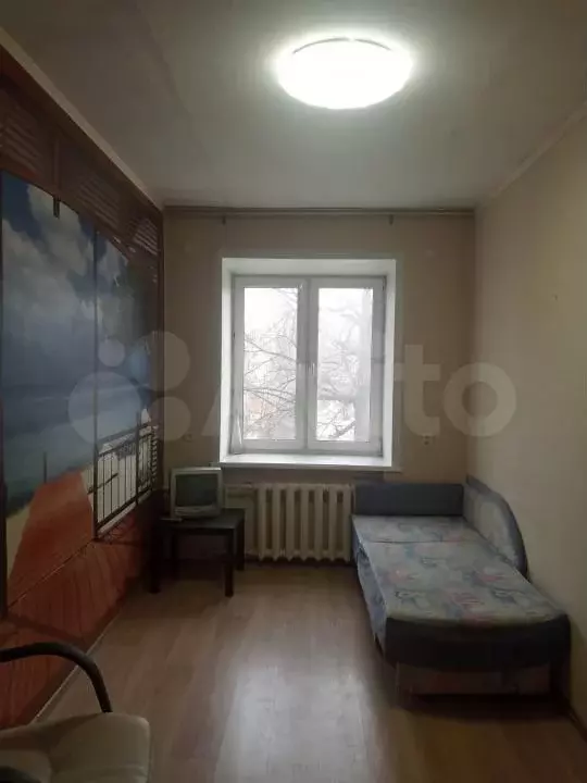 Комната 12,9 м в 1-к., 4/4 эт. - Фото 0
