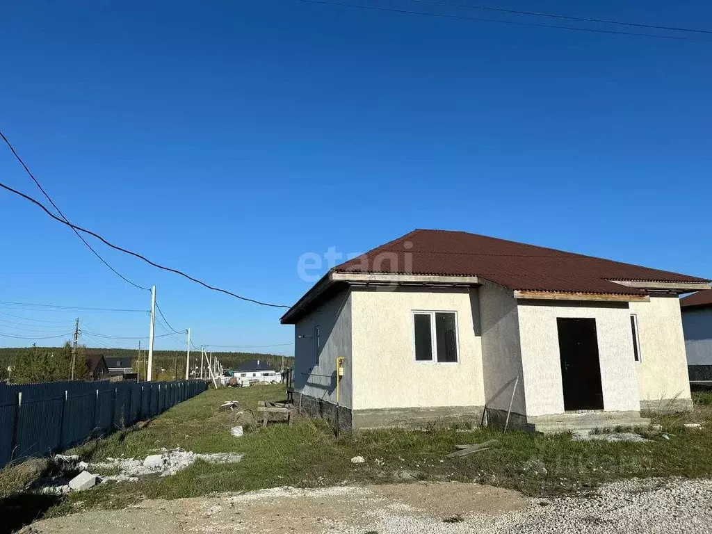 Дом в Свердловская область, Сысертский городской округ, д. Шайдурово ... - Фото 0