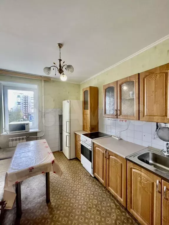 2-к. квартира, 55 м, 4/10 эт. - Фото 0