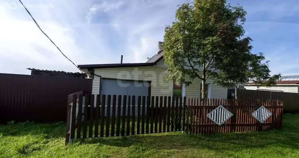 Дом в Красноярский край, Ачинский муниципальный округ, деревня ... - Фото 2