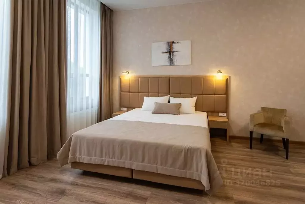 Комната Крым, Евпатория просп. Ленина, 17А - Фото 1