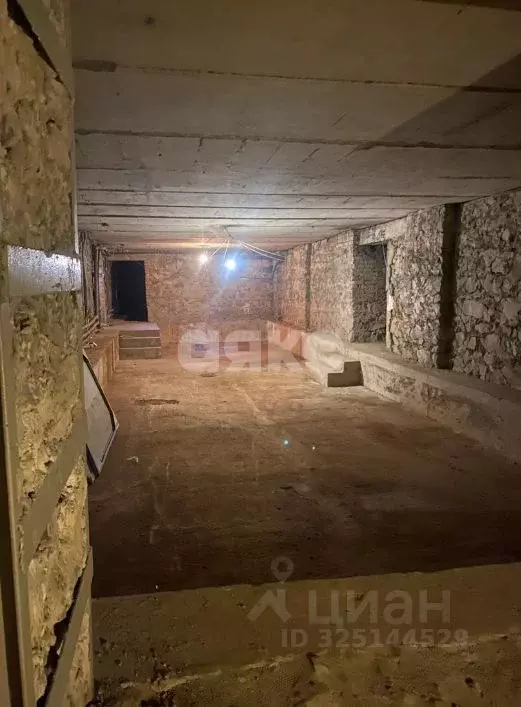 Помещение свободного назначения в Крым, Симферополь ул. ... - Фото 1