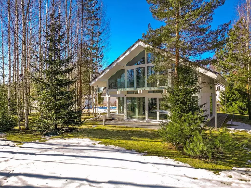 Дом в Ленинградская область, Всеволожский район, Бугровское городское ... - Фото 0