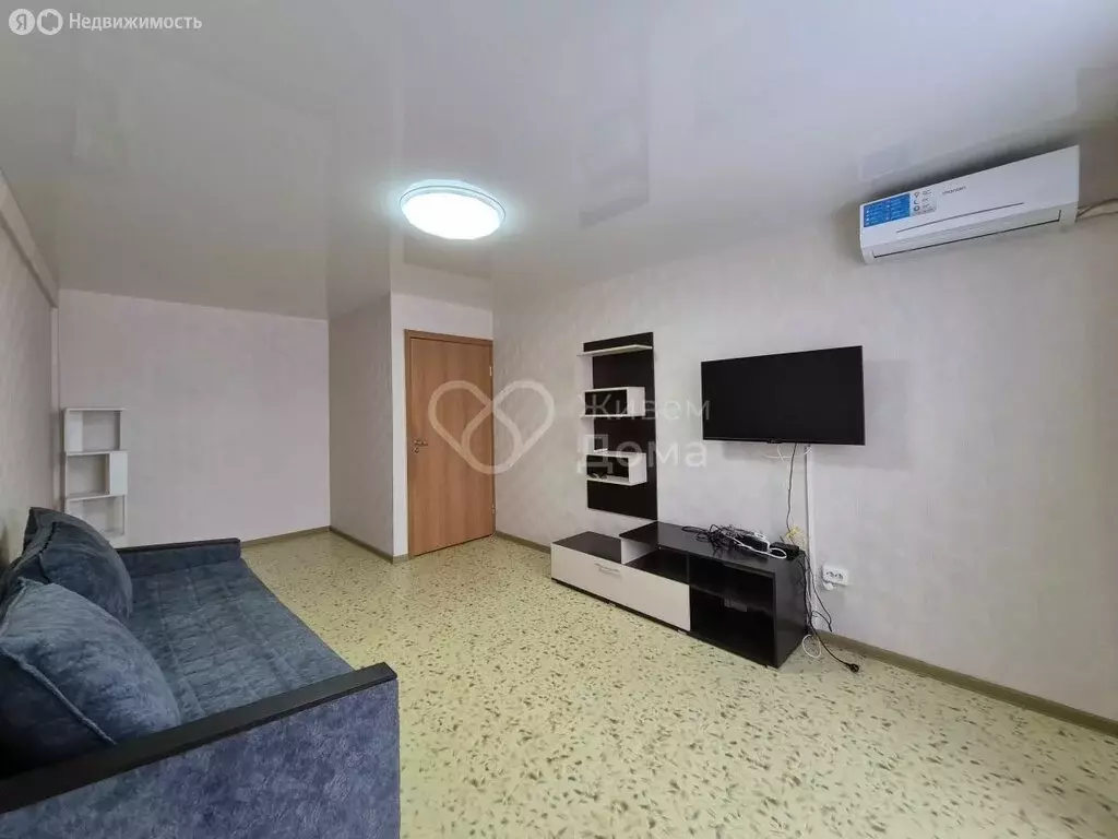 1-комнатная квартира: Волгоград, улица Академика Комарова, 67 (38 м) - Фото 2