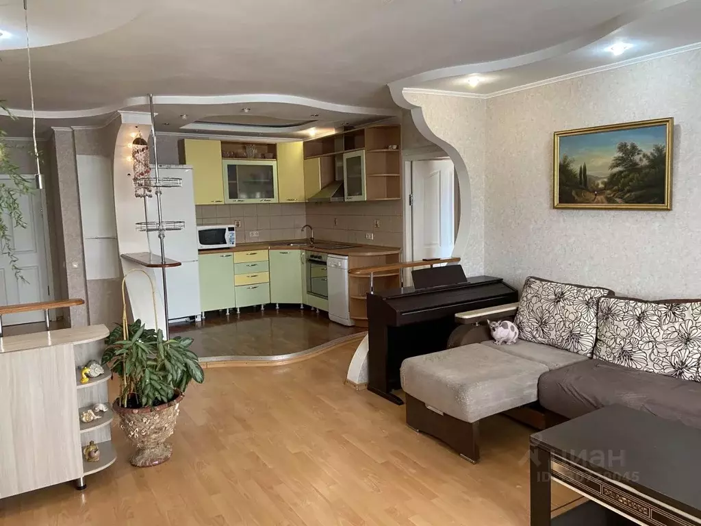 3-к кв. Красноярский край, Зеленогорск Набережная ул., 48 (71.7 м) - Фото 1