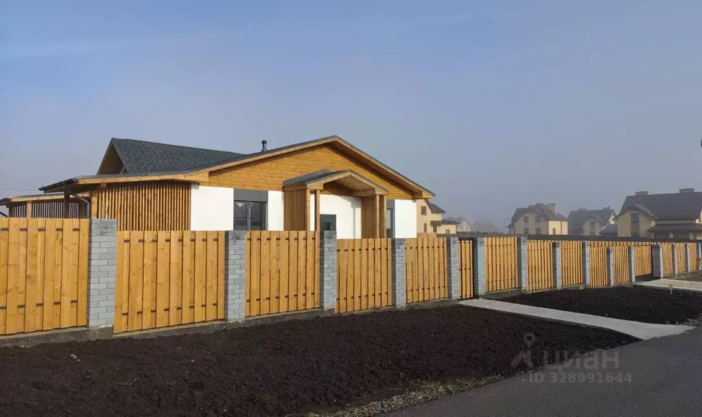 Дом в Свердловская область, Сысертский муниципальный округ, с. ... - Фото 1