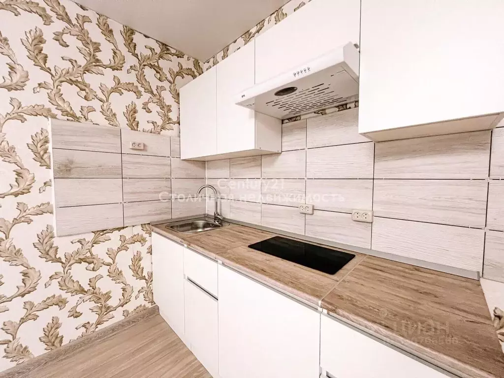 Студия Московская область, Домодедово Южный мкр, ул. Курыжова, 30 ... - Фото 1