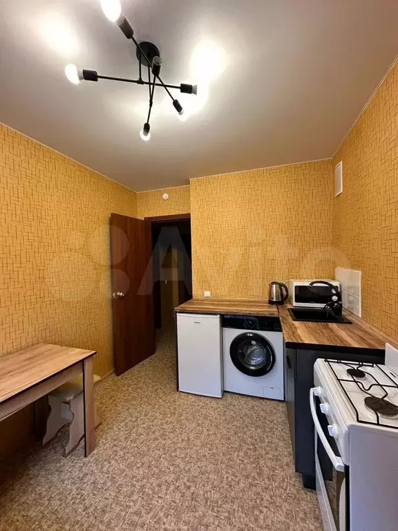 1-к. квартира, 30 м, 6/10 эт. - Фото 0