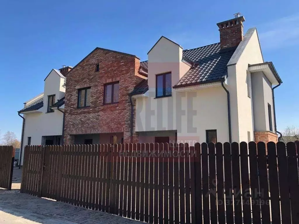 Таунхаус в Калининградская область, Пионерский Рабочая ул., 22 (129 м) - Фото 1