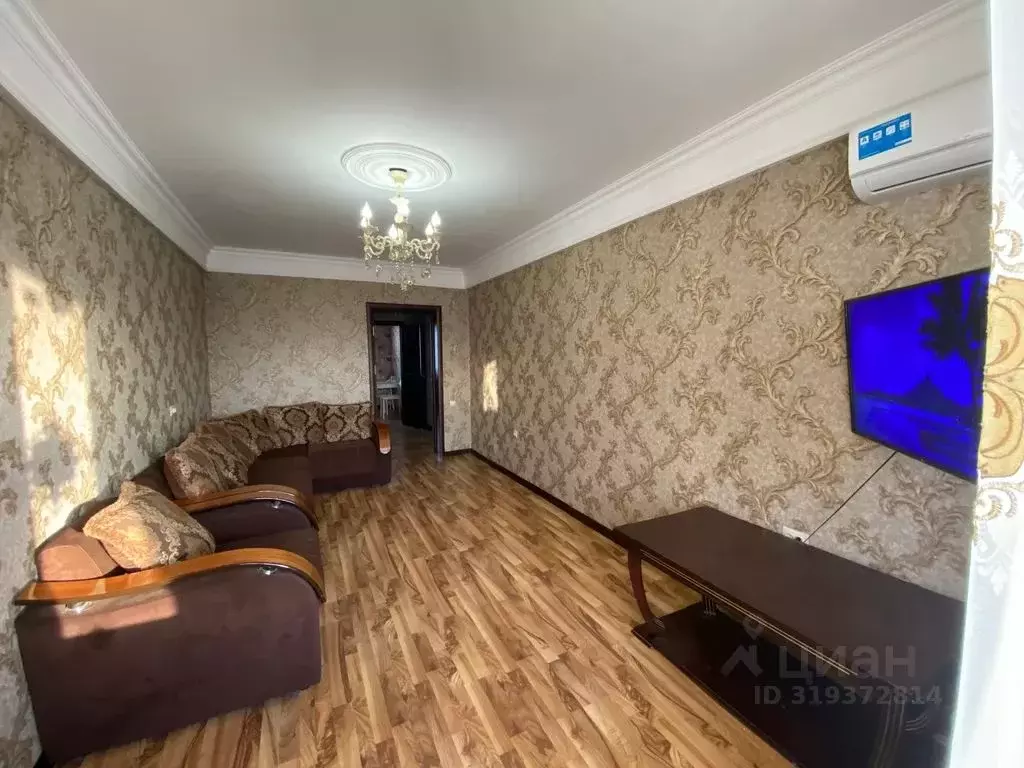 2-к кв. Дагестан, Каспийск просп. Акулиничева, 16 (75.0 м) - Фото 1