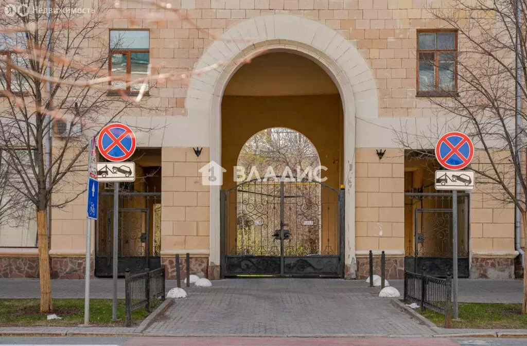 3-комнатная квартира: Казань, Кремлёвская улица, 2А/4 (71.2 м) - Фото 1