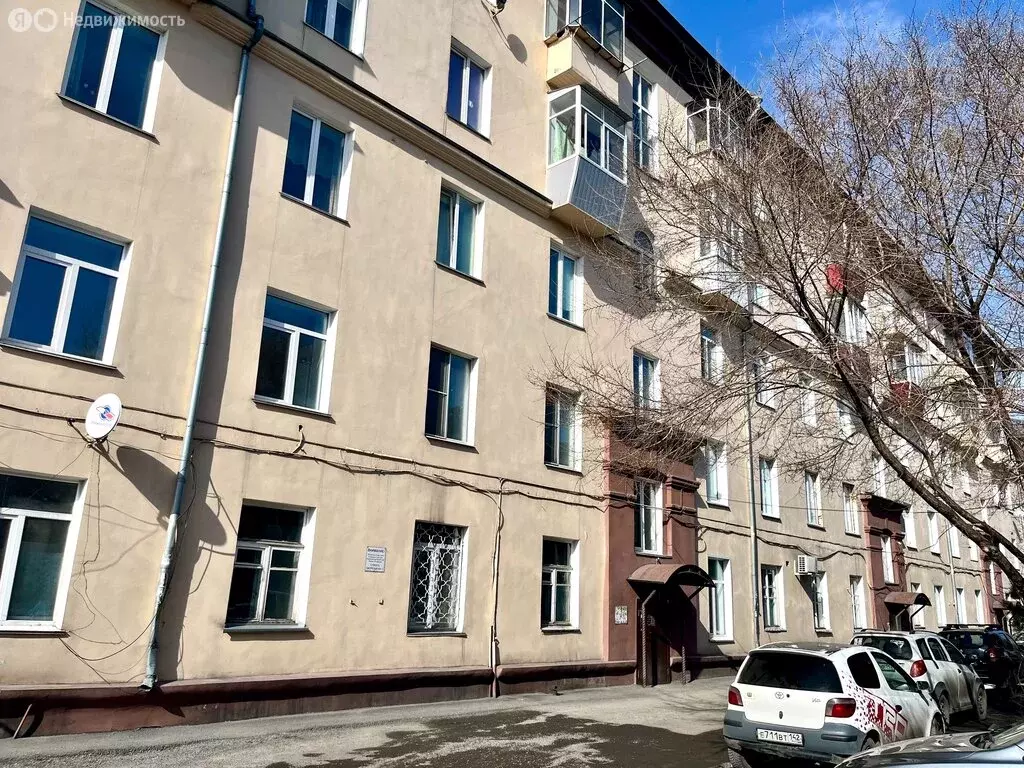 2-комнатная квартира: Прокопьевск, Центральный район, Горняцкая улица, ... - Фото 1