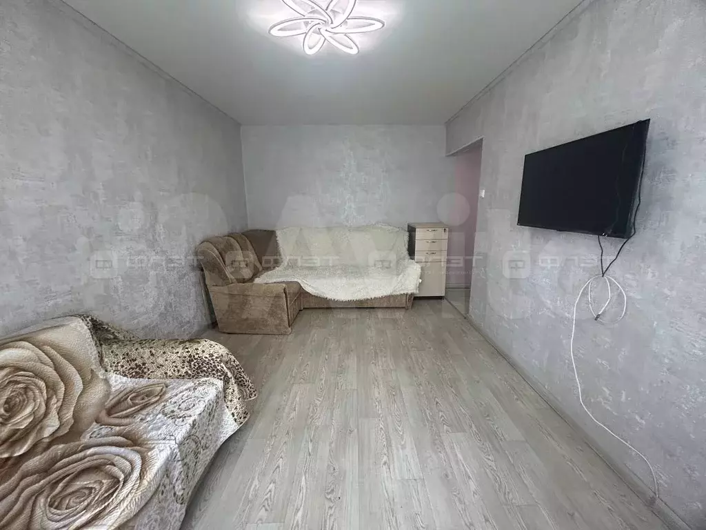 2-к. квартира, 40 м, 8/9 эт. - Фото 1