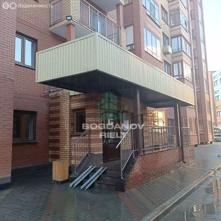 1-комнатная квартира: Омск, улица Чернышевского, 2к3 (39 м) - Фото 1