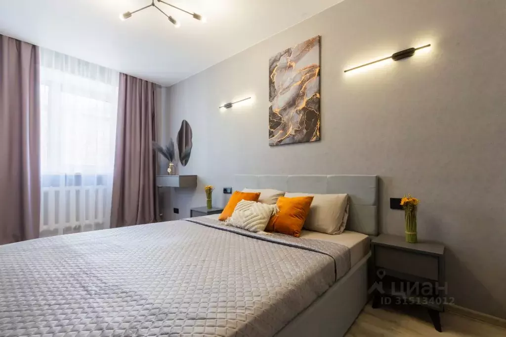 2-к кв. Красноярский край, Красноярск ул. Дубровинского, 78А (50.0 м) - Фото 0