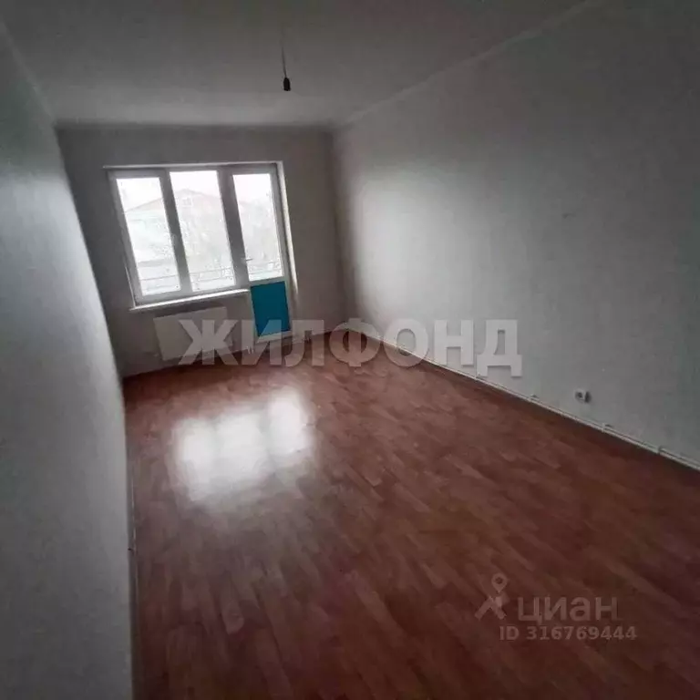 2-к кв. Ставропольский край, Георгиевск Осенняя ул., 22 (53.0 м) - Фото 0