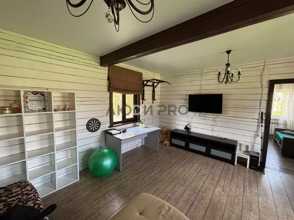 Дом в Башкортостан, Иглинский район, Акбердинский сельсовет, ... - Фото 1