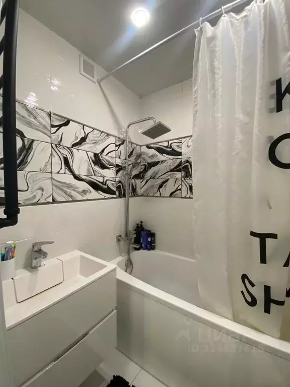 2-к кв. Алтайский край, Бийск Ленинградская ул., 57 (52.0 м) - Фото 0