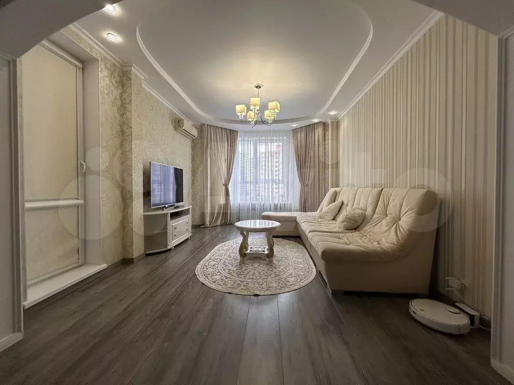3-к. квартира, 73 м, 4/15 эт. - Фото 0