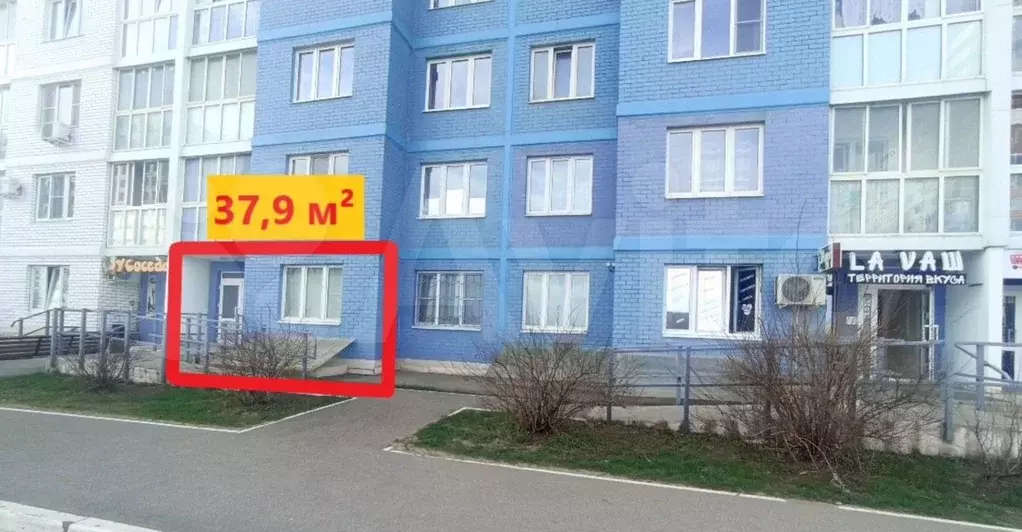 Сдам: 37,9м; 69м; 96м; 115,9м, 1я линия - Фото 1