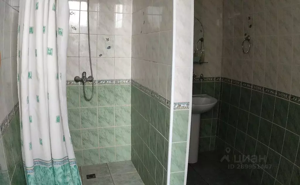 Комната Курганская область, Курган Омская ул., 179Б (60.0 м) - Фото 1