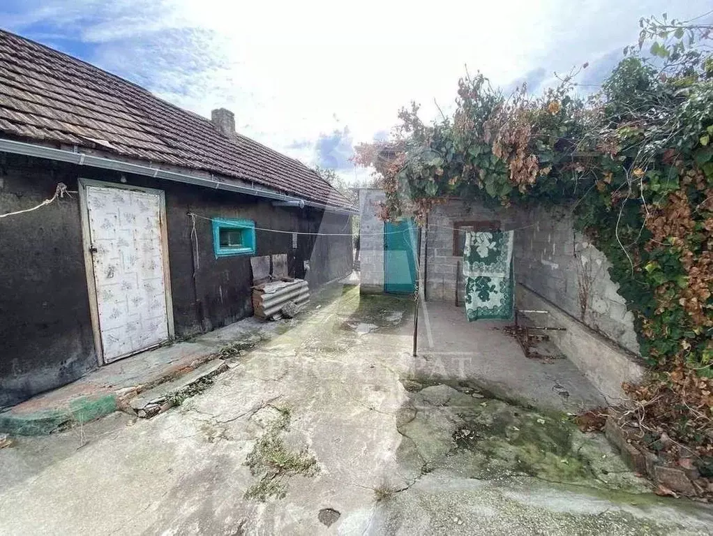 Дом в Ставропольский край, Железноводск городской округ, пос. ... - Фото 1