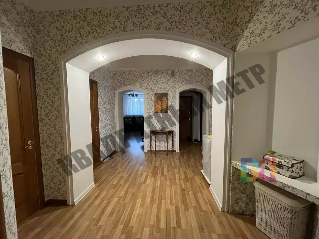 3-к кв. Калмыкия, Элиста 6-й мкр, 41 (88.5 м) - Фото 1