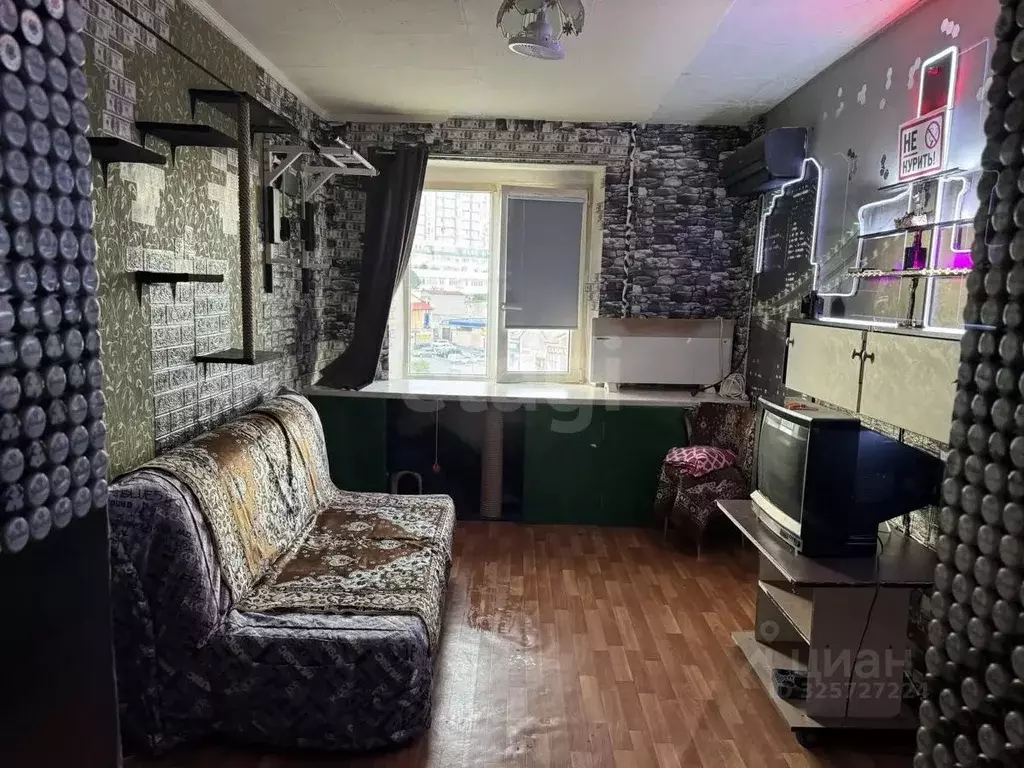 Комната Краснодарский край, Новороссийск ул. Куникова, 92 (11.6 м) - Фото 1