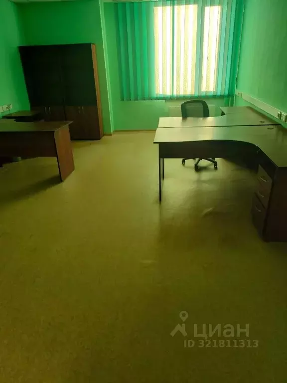 Помещение свободного назначения в Саха (Якутия), Нерюнгри ул. ... - Фото 0