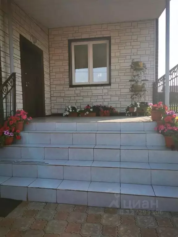 Коттедж в Красноярский край, Емельяновский муниципальный округ, с. ... - Фото 2