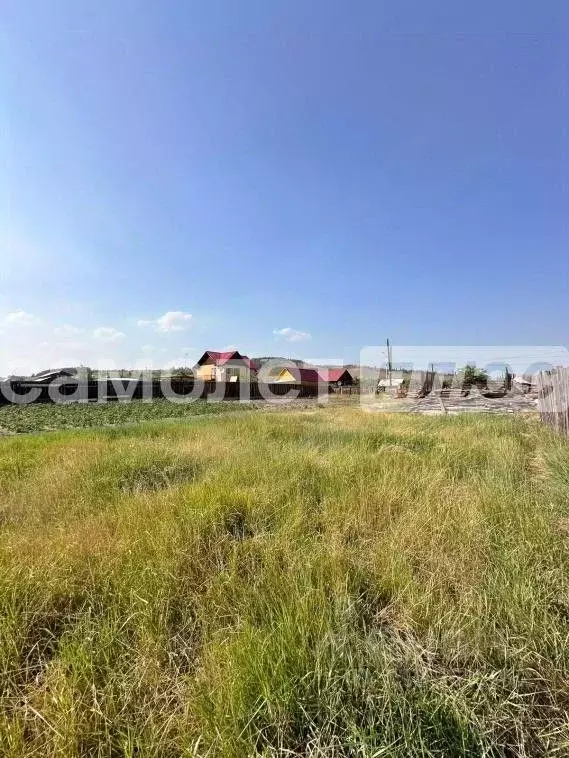 Участок в Саха (Якутия), Якутск городской округ, с. Владимировка ул. ... - Фото 1