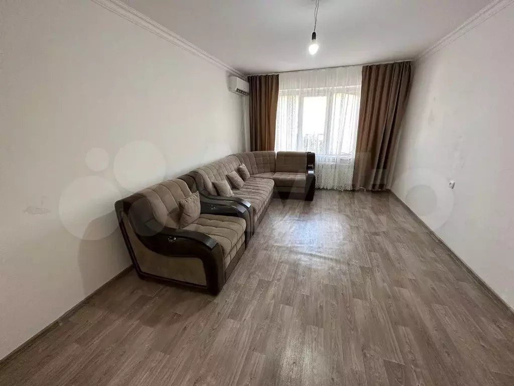 3-к. квартира, 71 м, 6/9 эт. - Фото 0