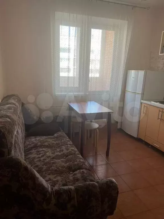 1-к. квартира, 40 м, 10/12 эт. - Фото 1
