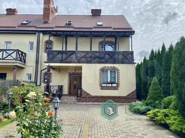Дом в Калининград, Малая Лесная улица, 14 (210 м) - Фото 1