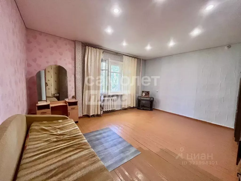 1-к кв. Свердловская область, Серов ул. Касаткина, 4 (35.8 м) - Фото 0
