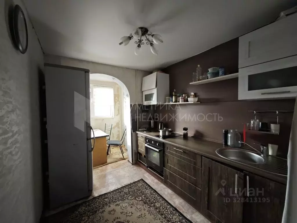 2-к кв. Тюменская область, Тюмень ул. Газовиков, 19 (51.0 м) - Фото 1