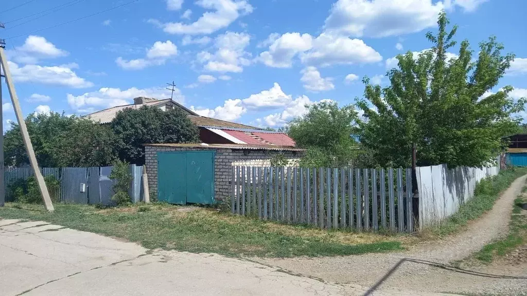 Дом в Самарская область, Большеглушицкий район, Новопавловка с/пос, с. ... - Фото 1
