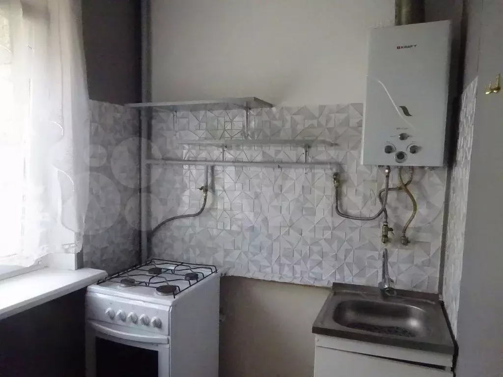 1-к. квартира, 31 м, 1/5 эт. - Фото 1